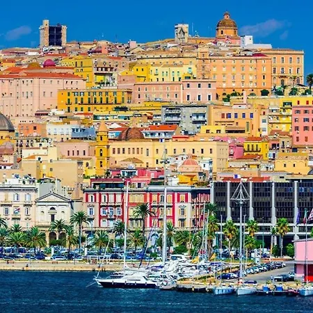 Casa Julia Intero Uso Cucina Wifi Apartamento Cagliari
